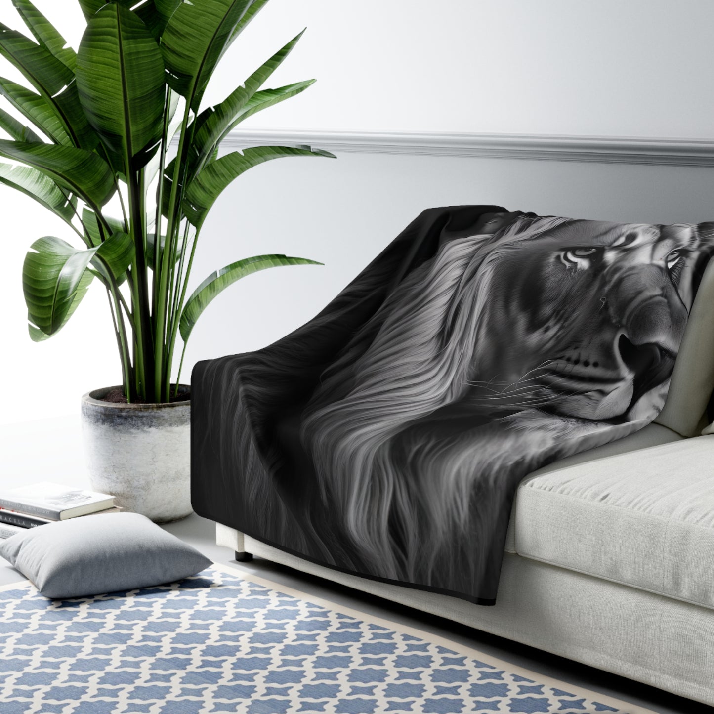 Black & White Lion Artwork Sherpa Fleece Blanket - NocturnalExpressions