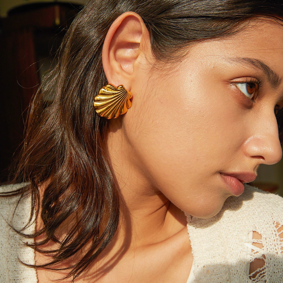 18K Gold Exquisite and Noble Shell-shaped Design Beach Style Light Luxury Earrings - NocturnalExpressions