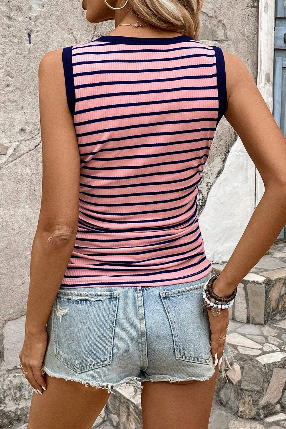 Striped Contrast Round Neck Tank - NocturnalExpressions