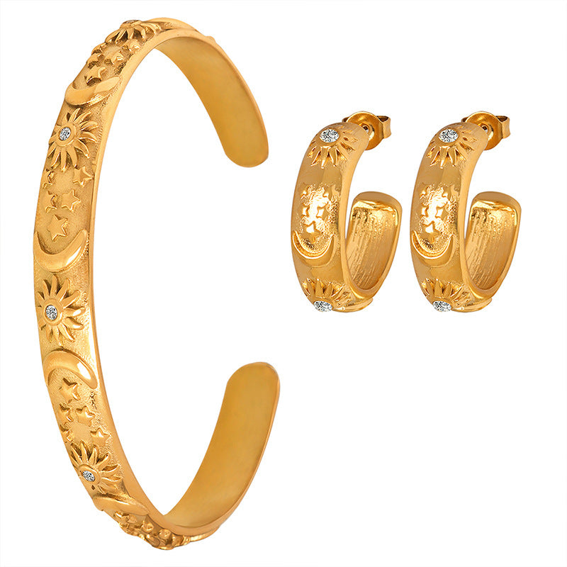 18K Gold Embossed Star and Moon Pattern Inlaid Zircon Design Bracelet and Earrings Set - NocturnalExpressions