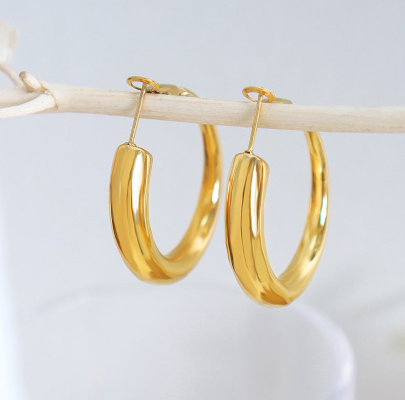 18K Gold Simple Atmospheric Hollow Round Design Versatile Earrings - NocturnalExpressions