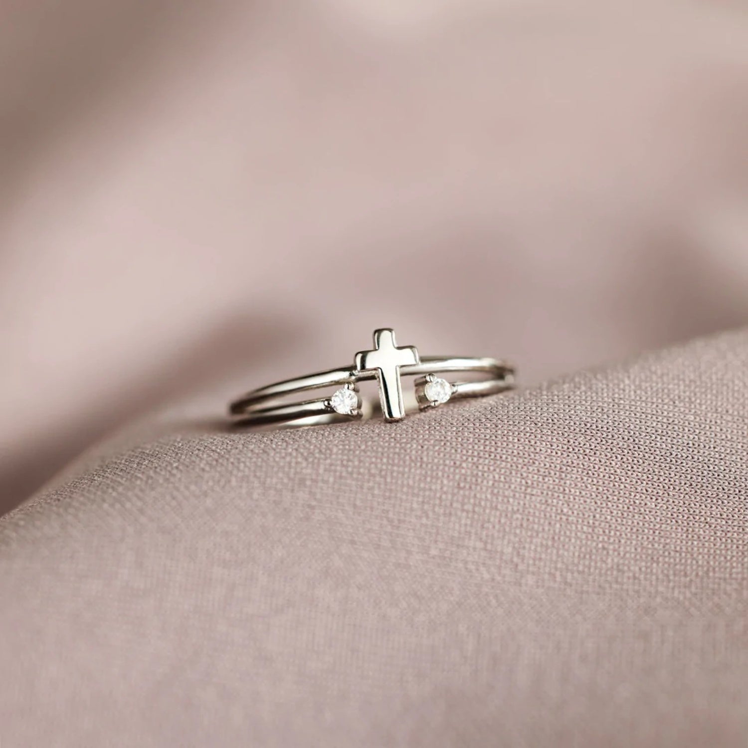 925 Sterling Silver Cross Ring - NocturnalExpressions